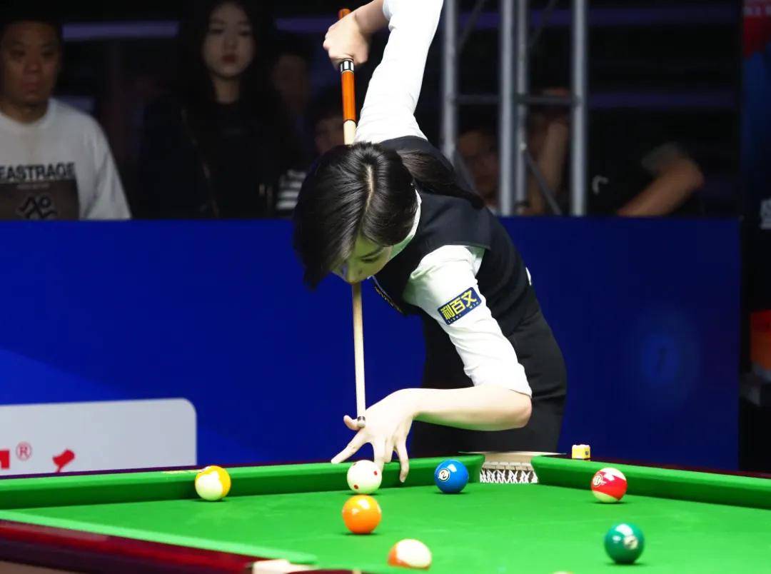 位缓慢的背 位缓慢的背