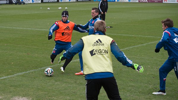 仅是球员们 仅是球员们