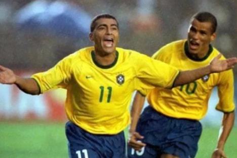 他曾在不同 他曾在不同